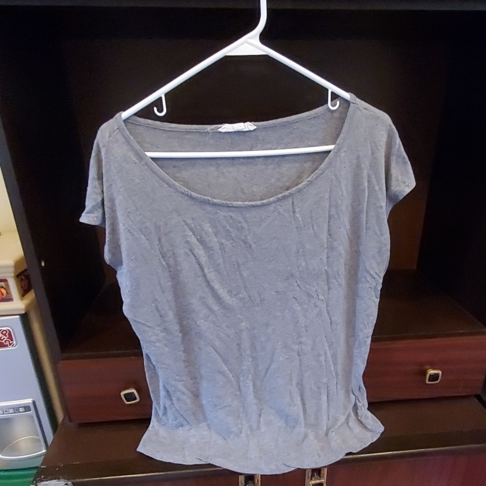 Forever 21 Women Gray Shirt